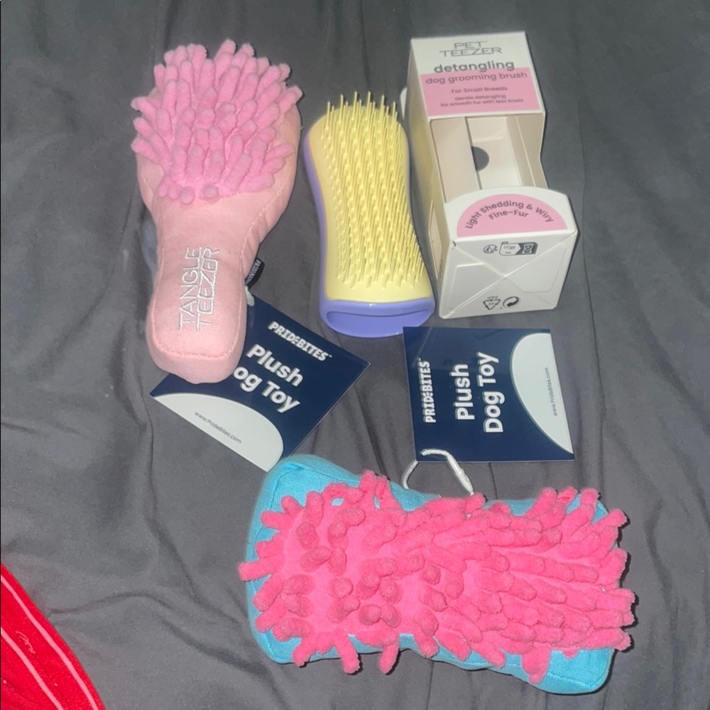 ✨Host Pick✨ Pet Teezer by Tangle Teezer Detangling Dog Grooming Brush set